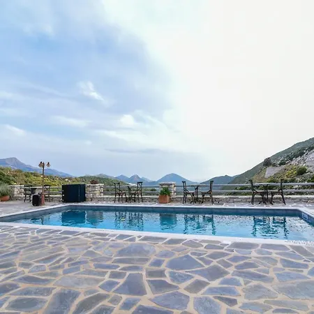 Elaiolithos - Luxury - Adults Only Hotel Khalkion