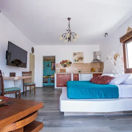 Hotell Elaiolithos - Luxury - Adults Only 3*